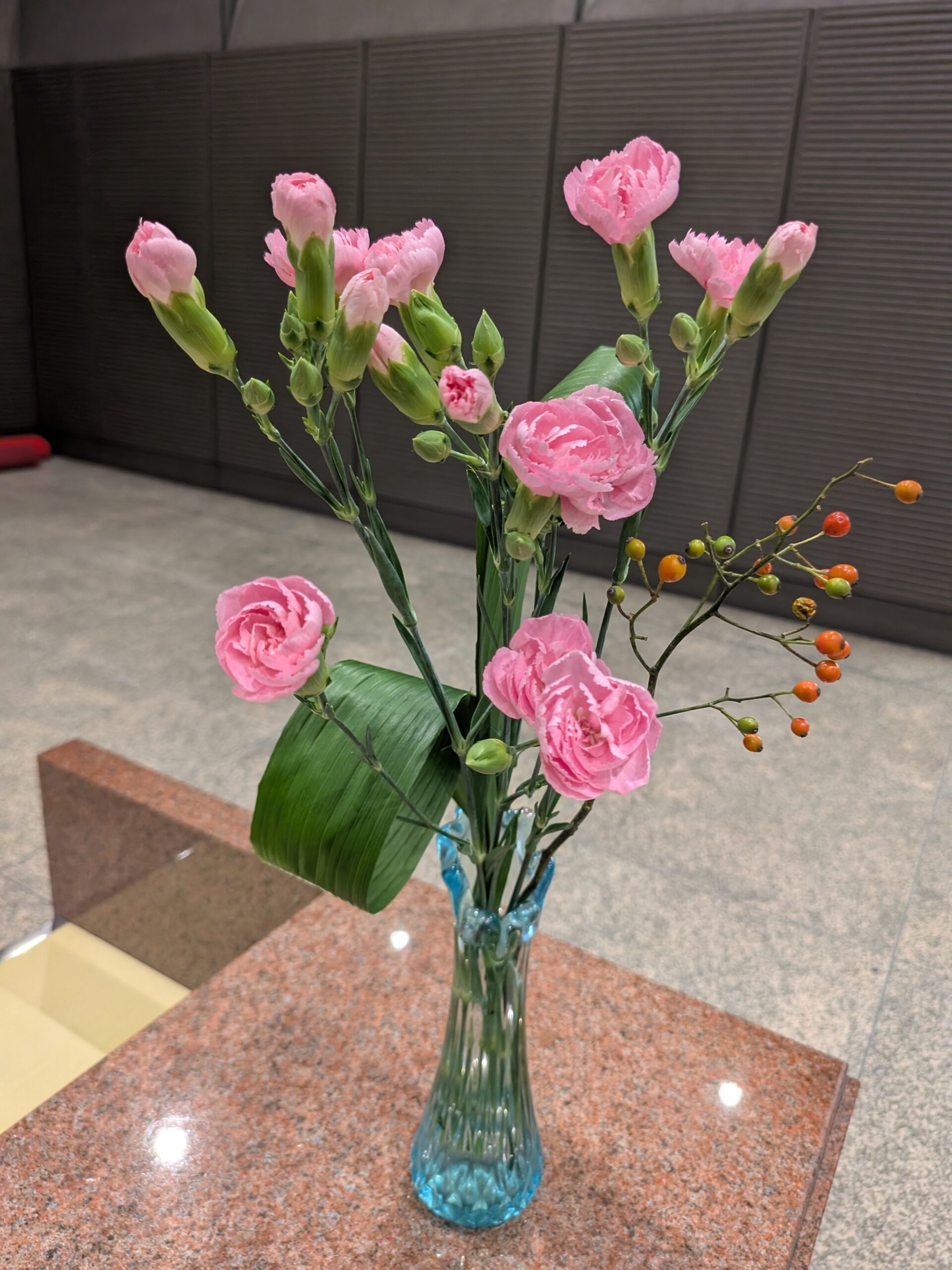 可憐な花